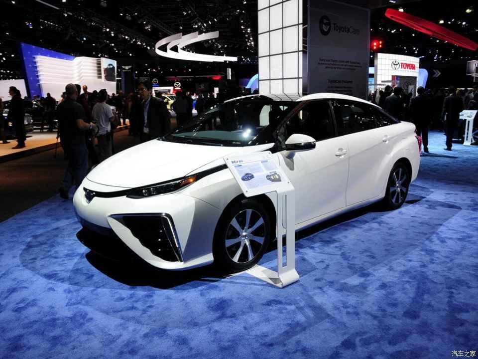 豐田(進(jìn)口) Mirai 2015款 基本型