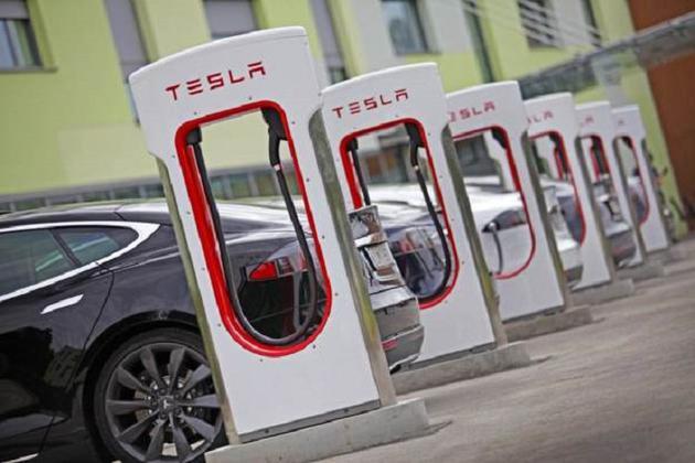 特斯拉,電動汽車馬達