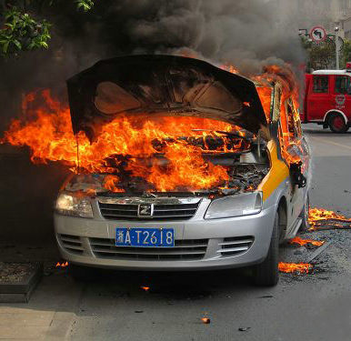 電動車政策采購?fù)茝V 忌操之過急忽視安全