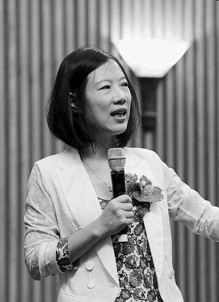 知名財經(jīng)評論家、財經(jīng)專欄作家葉檀博士