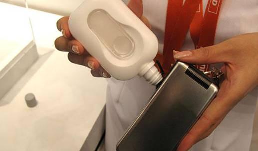 手機(jī)電池發(fā)展方向：大容量不是夢