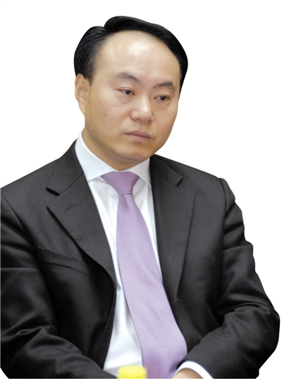 施正榮財富七年蒸發(fā)186億面臨關聯(lián)交易調(diào)查