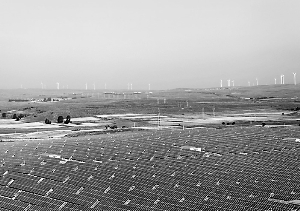 這個電站的意義在于通過風、光、儲的七種組合發(fā)電方式，多組態(tài)、多功能、可調(diào)節(jié)、可調(diào)度的聯(lián)合發(fā)電運行方式。